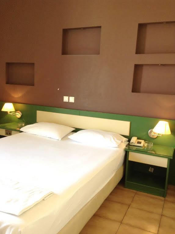 Hotel Platon Athens Ngoại thất bức ảnh