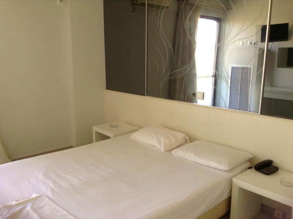 Hotel Platon Athens Ngoại thất bức ảnh