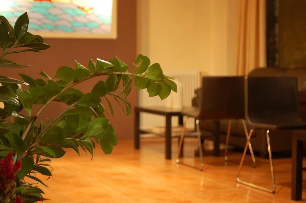 Hotel Platon Athens Ngoại thất bức ảnh