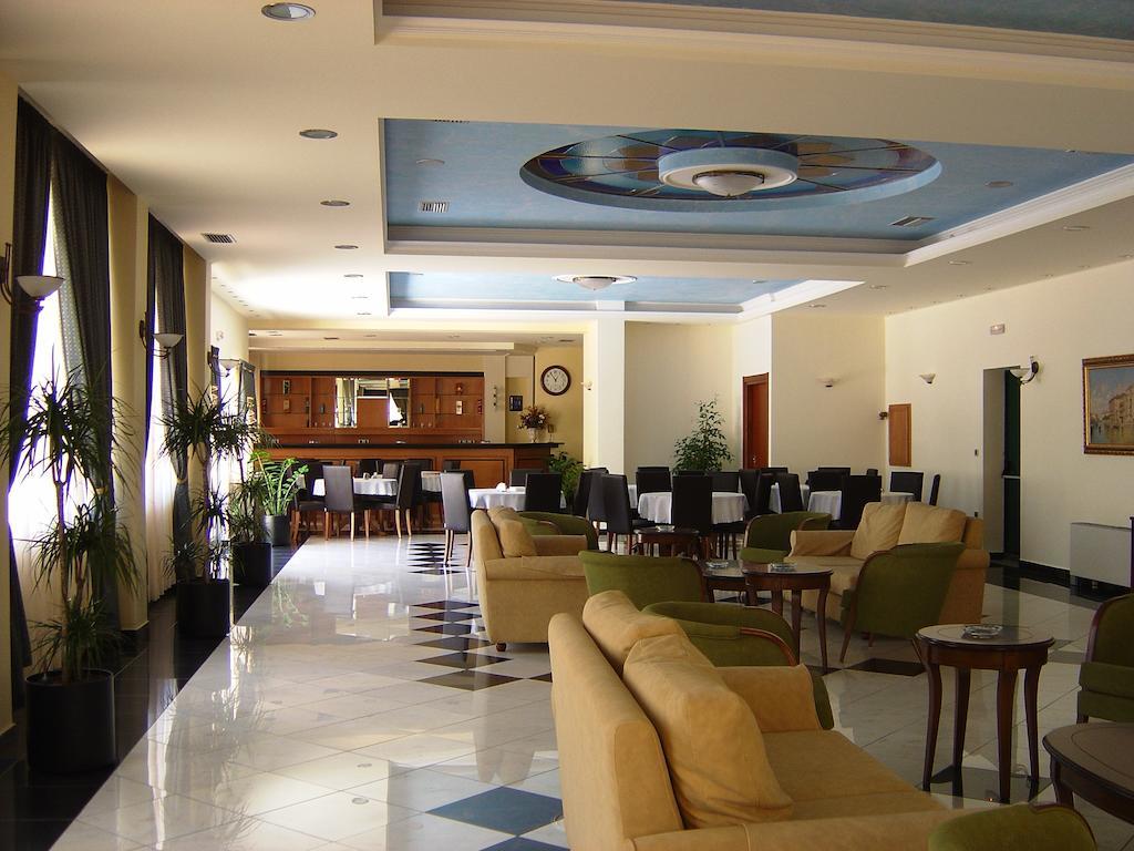 Hotel Platon Athens Ngoại thất bức ảnh